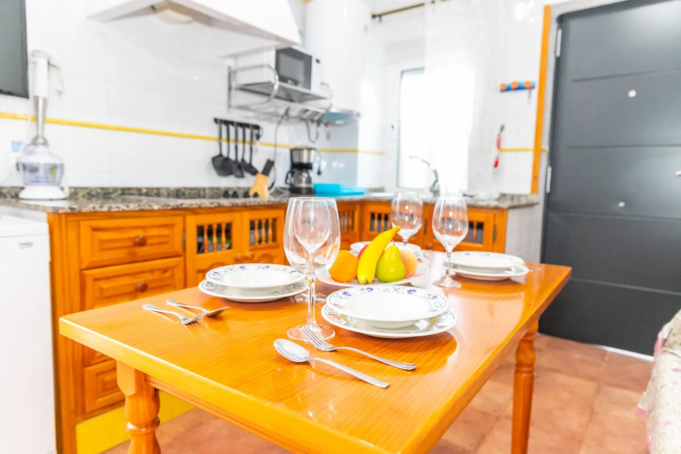 Casa Marinero: Patio andaluz en pleno Barbate — foto 11