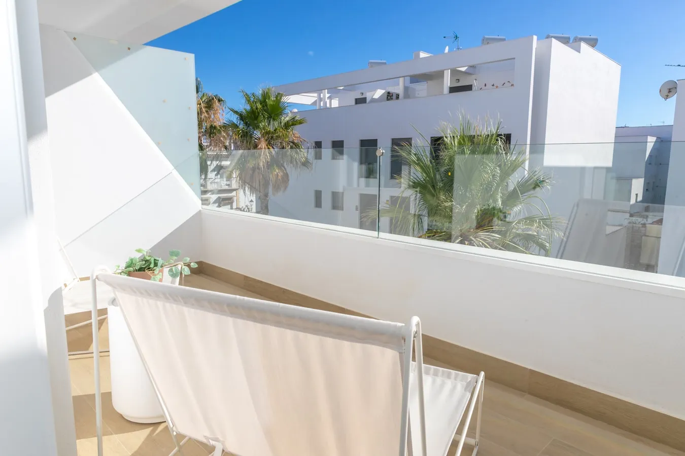 Oasis en terraza: sol y brisa marina — foto 11