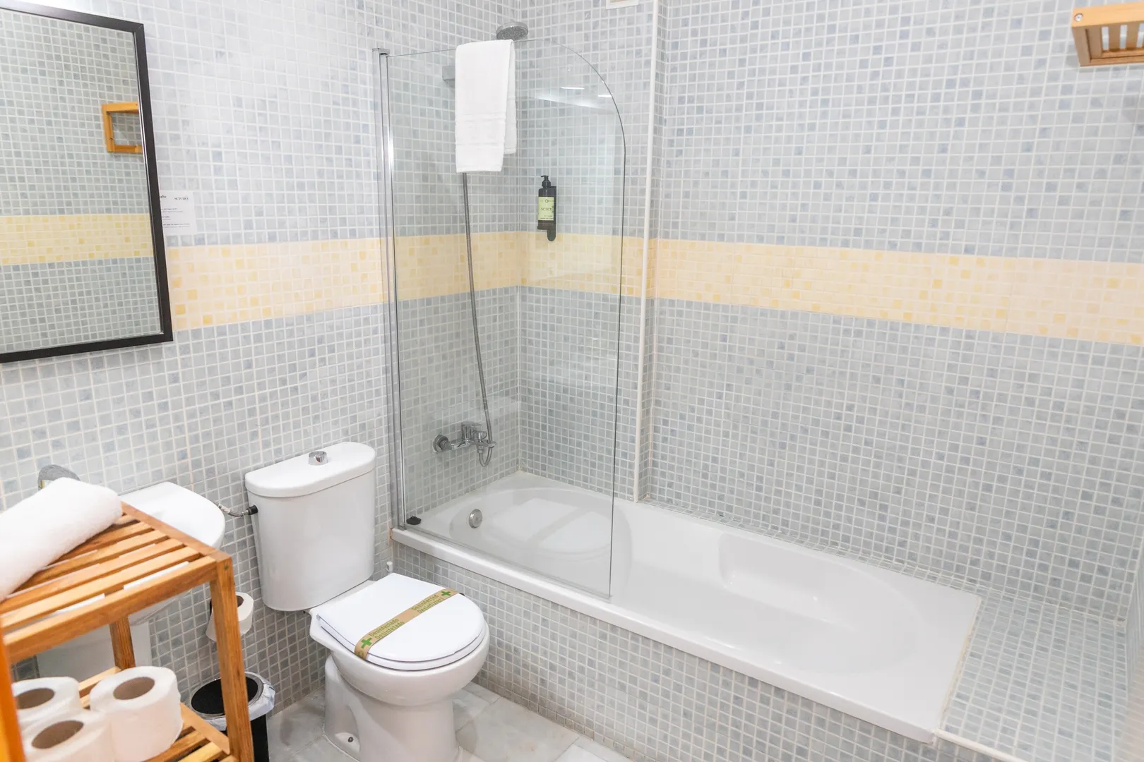 Piscina, garaje y encanto en Barbate — foto 5