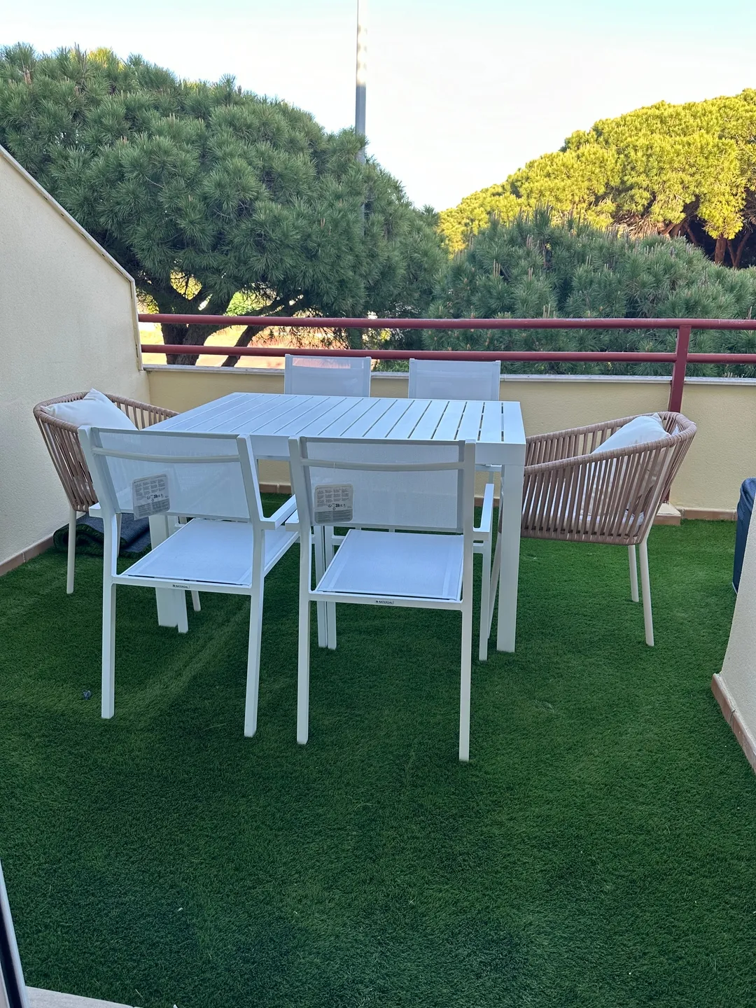 Cerca de la playa: piscina, sol y calma — foto 5
